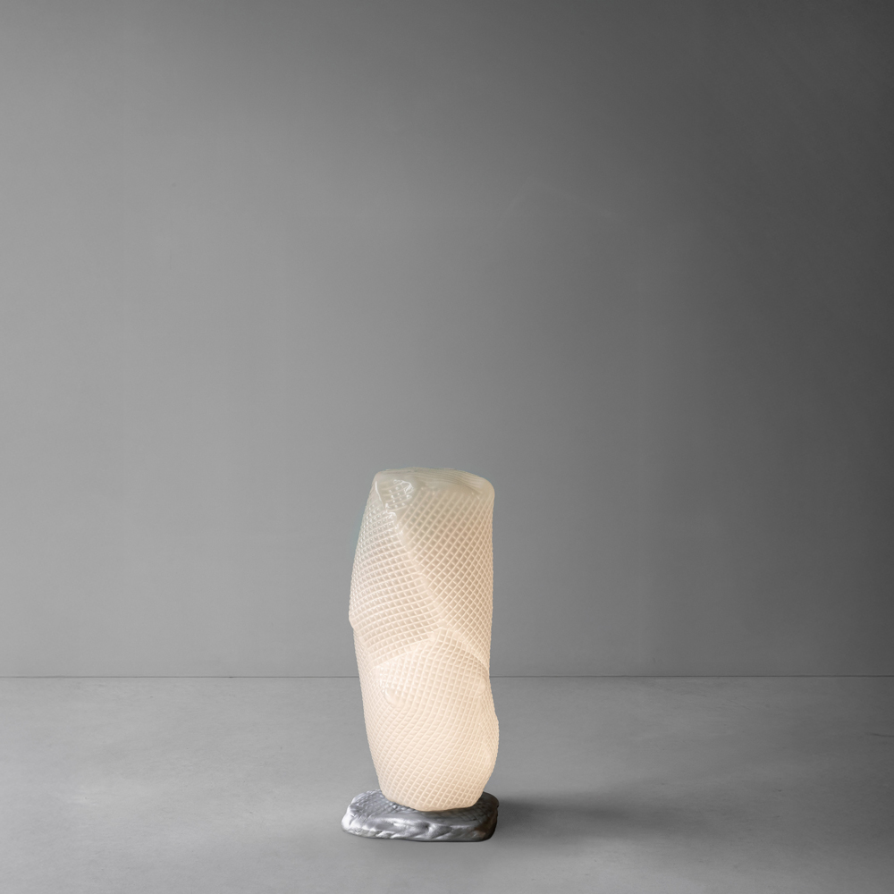 GiopatoCoombes_Nokori_ San_Mono_Floor_CastBase_StillLife